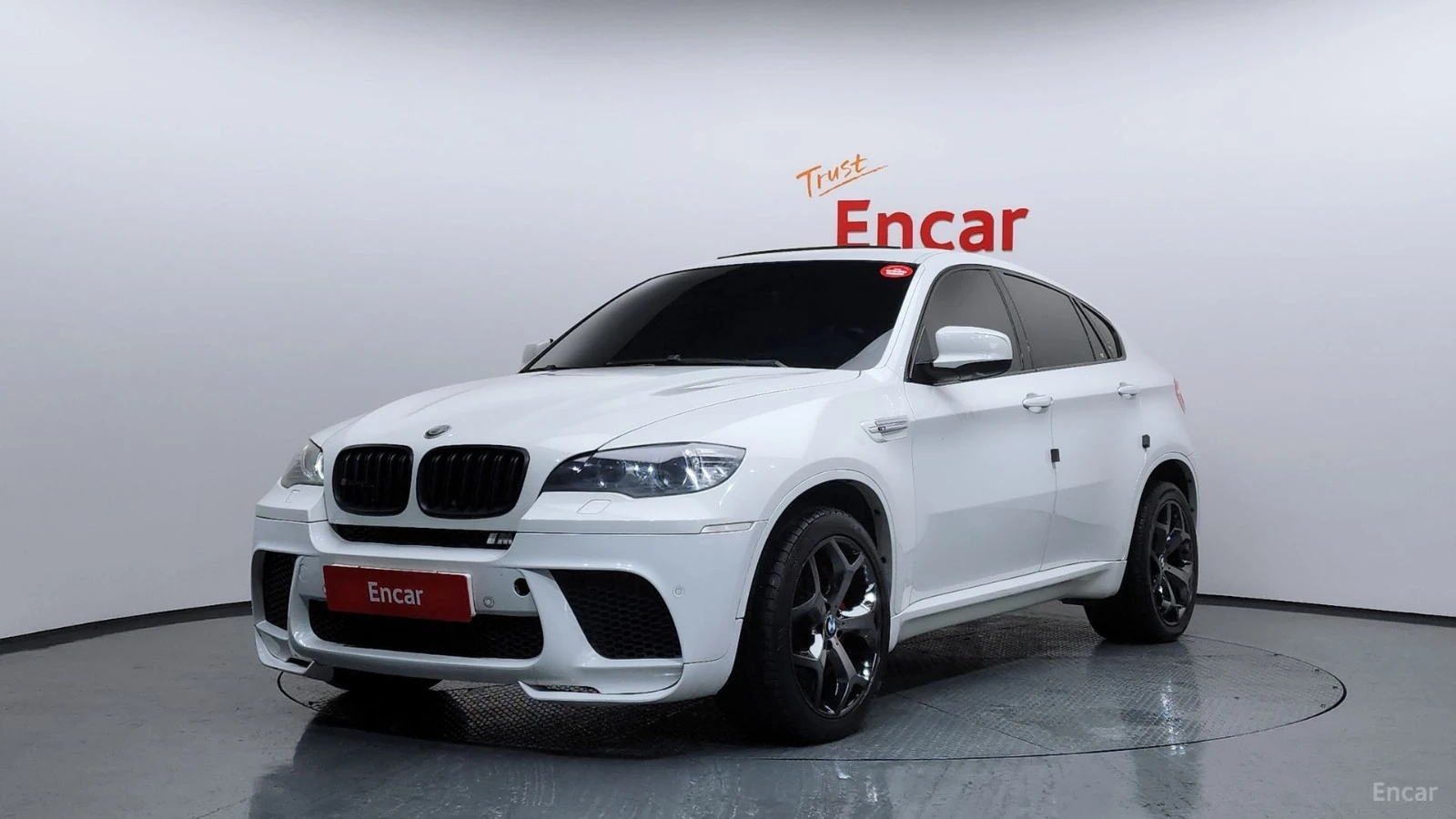 BMW X6 M* КОЖА* ПОДГРЕВ* ОБДУХВАНЕ* HEADUP* LANE ASS