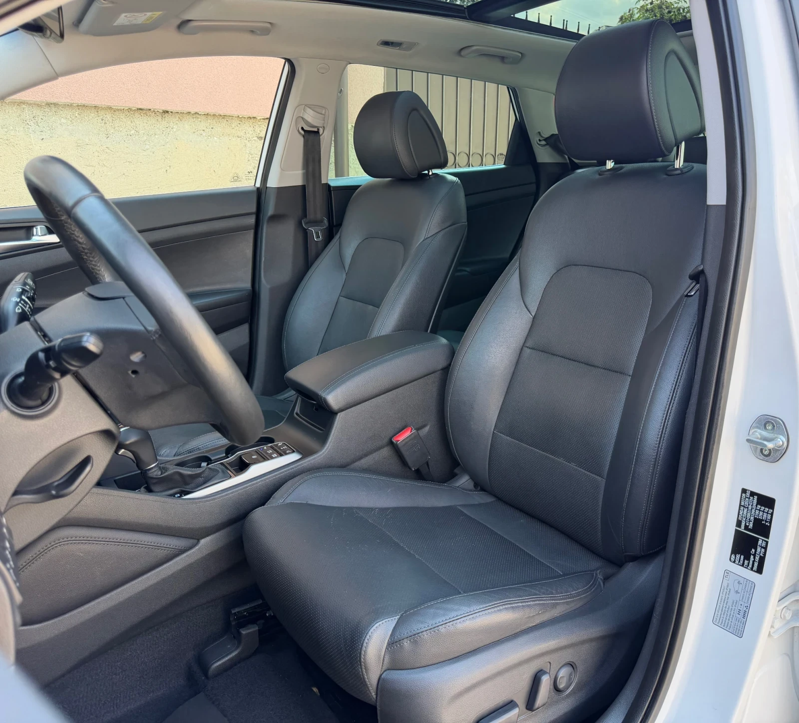 Hyundai Tucson 1.6 TGDI 4WD VERTEX Внос Швейцария, снимка 13 - Автомобили и джипове - 55589451