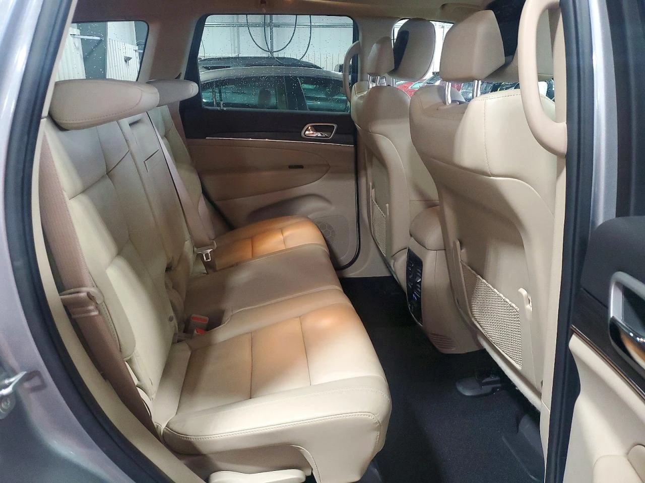 Jeep Grand cherokee 3.6l Limited, снимка 10 - Автомобили и джипове - 55802290