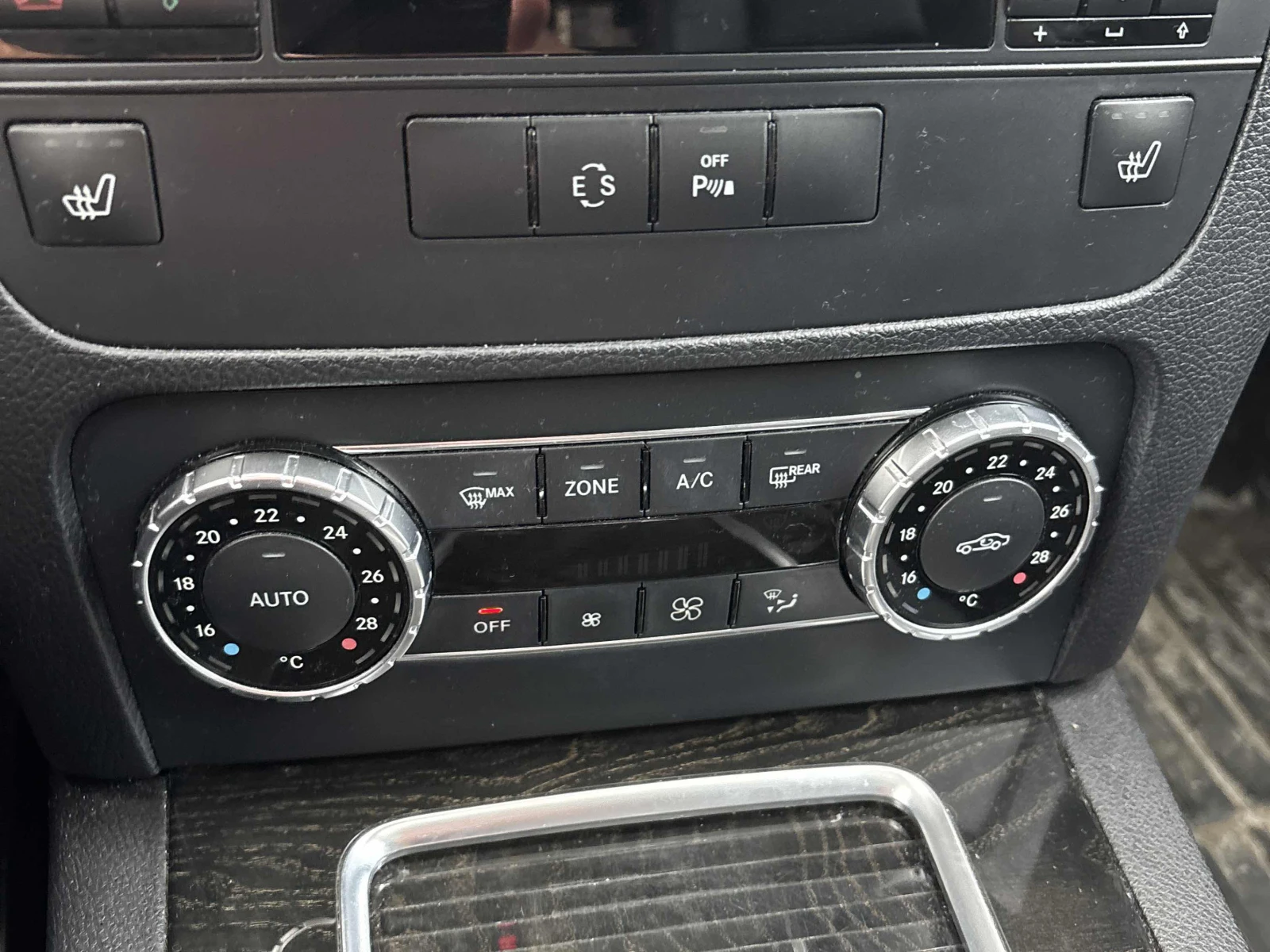 Mercedes-Benz GLK BlueTEC, АВТОКРЕДИТ, снимка 10 - Автомобили и джипове - 56023857