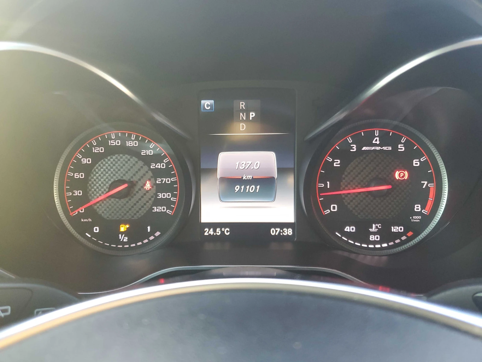 Mercedes-Benz GLC 63 AMG * АВТОКРЕДИТ БЕЗ ПЪРВОНАЧАЛНА ВНОСКА* , снимка 8 - Автомобили и джипове - 56057271