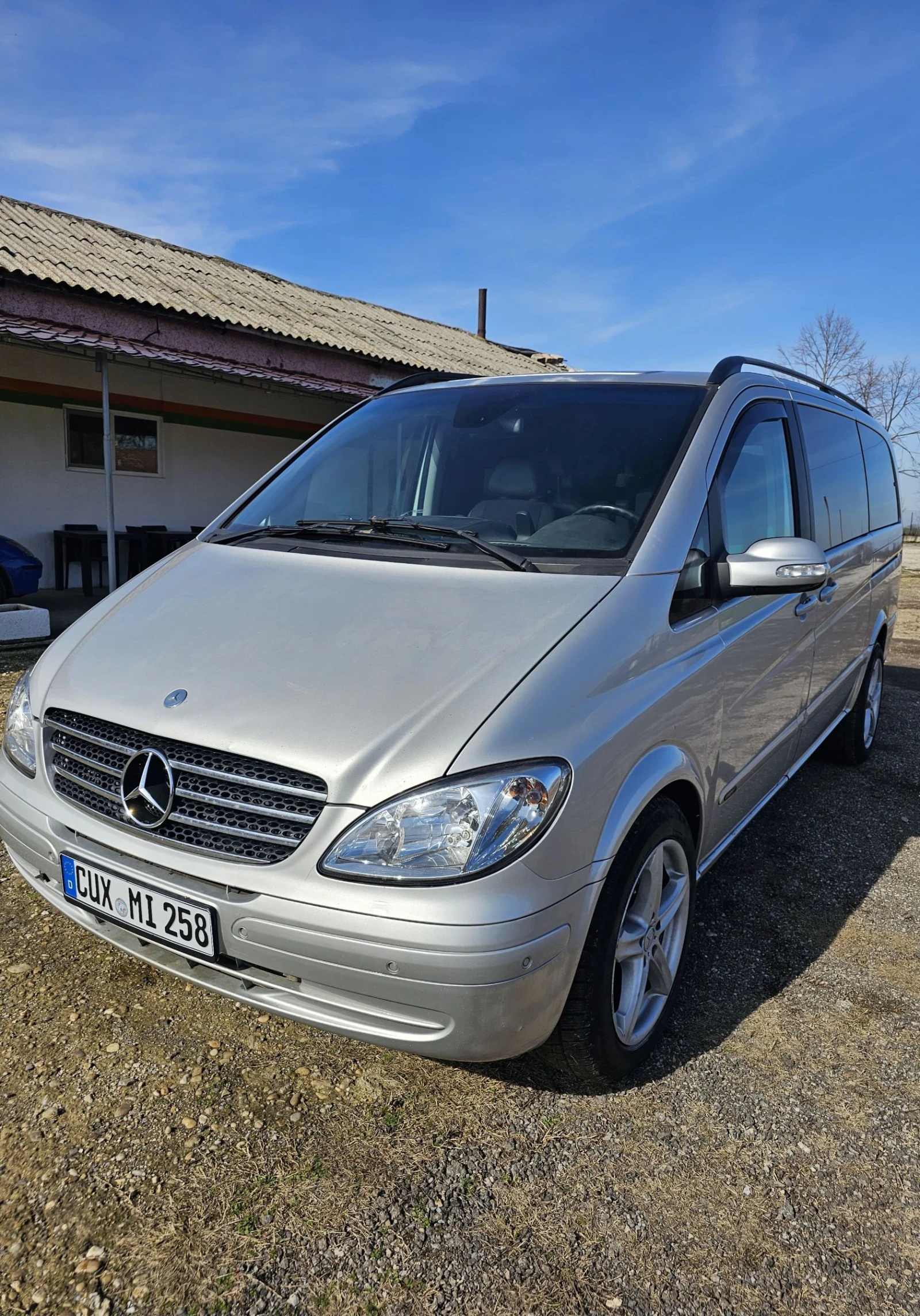 Mercedes-Benz Viano З.0  CDI 204 PS - изображение 2