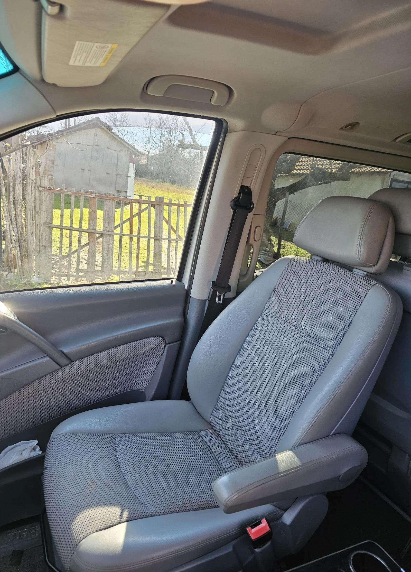 Mercedes-Benz Viano З.0  CDI 204 PS - изображение 10