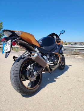 Suzuki Gsxr K8, снимка 2