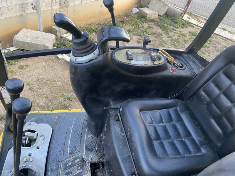 Багер JCB Jcb 8014 CTS, снимка 4 - Индустриална техника - 52578599