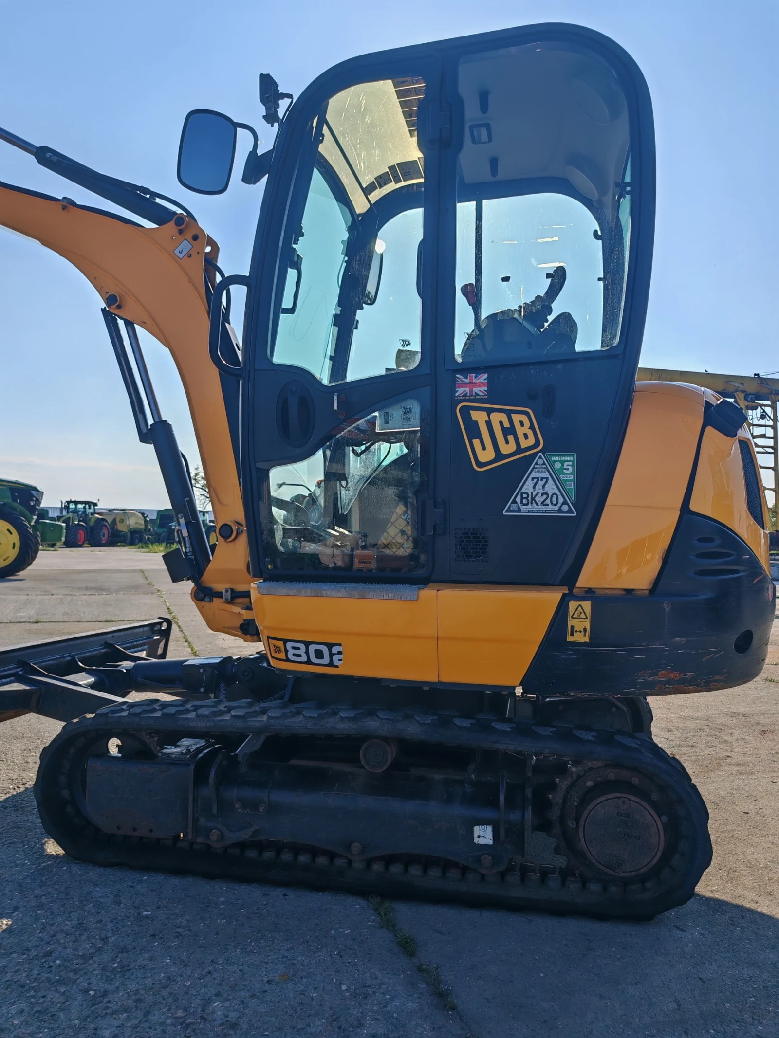 Багер JCB 8026 CTS лизинг с първоначална вноска 20%, снимка 4 - Индустриална техника - 54189661