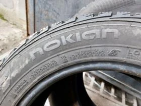 Гуми Зимни 195/65R16, снимка 4