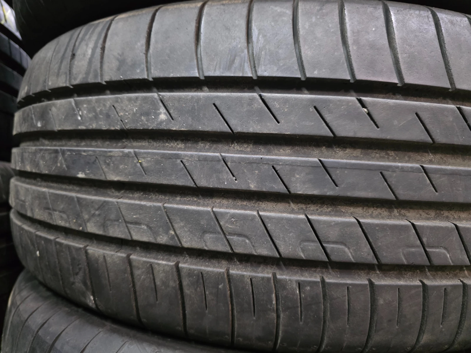 Гуми Летни 225/55R17, снимка 3 - Гуми и джанти - 53981499