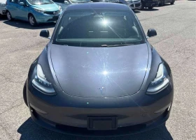 Tesla Model 3 AWD/CARFAX/ФИНАНСИРАНЕ, снимка 2