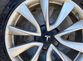 Tesla Model 3 AWD/CARFAX/ФИНАНСИРАНЕ, снимка 9