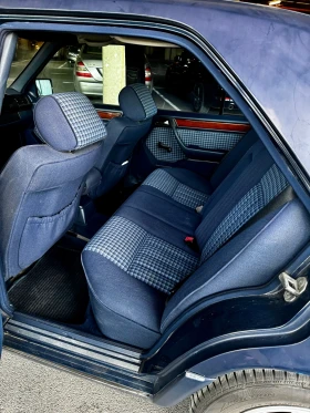 Mercedes-Benz 124 2.2 150к., снимка 16