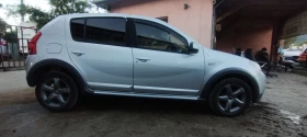 Dacia Sandero Stepway ГАЗ, снимка 8