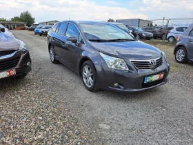 Toyota Avensis 1.8i, снимка 1