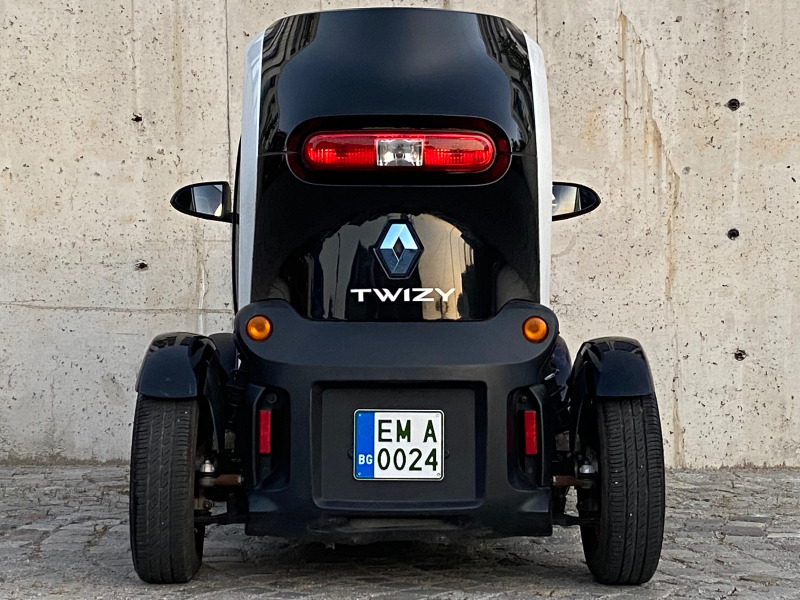 Renault Twizy 11ps, снимка 5 - Автомобили и джипове - 41611393