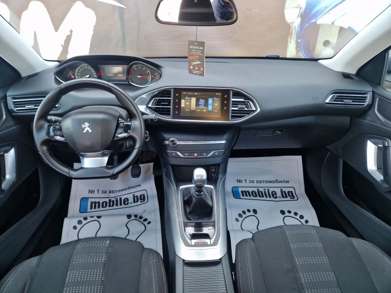 Peugeot 308 1.2Turbo Euro6, снимка 12 - Автомобили и джипове - 46353700