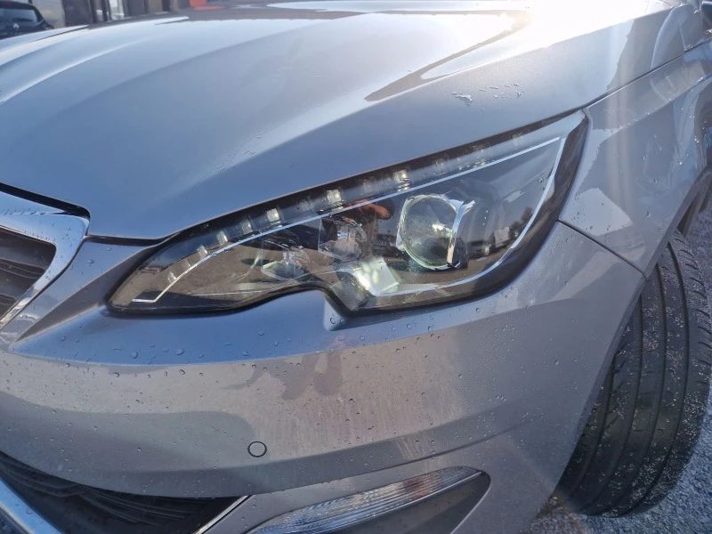 Peugeot 308 1.2Turbo Euro6, снимка 7 - Автомобили и джипове - 46353700