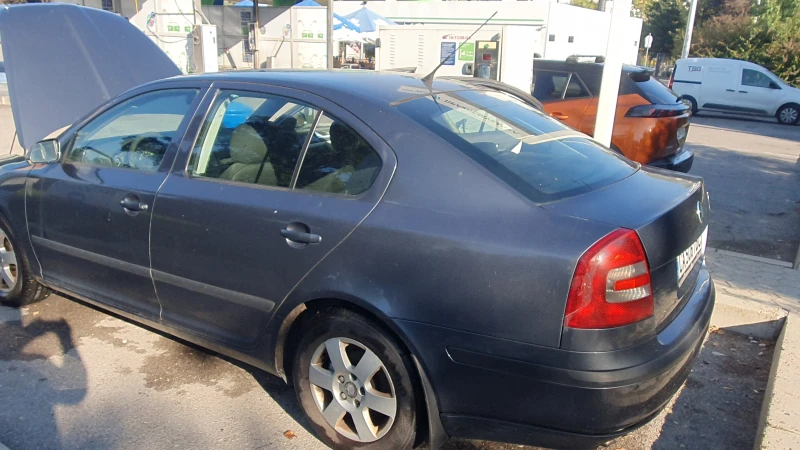 Skoda Octavia, снимка 4 - Автомобили и джипове - 47330579