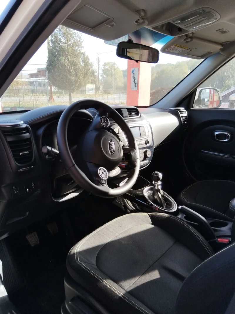 Kia Soul, снимка 5 - Автомобили и джипове - 47817830