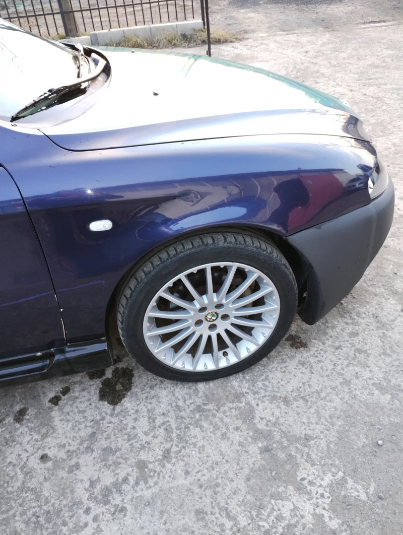 Alfa Romeo 147 1.6 t.s, снимка 12 - Автомобили и джипове - 48786762