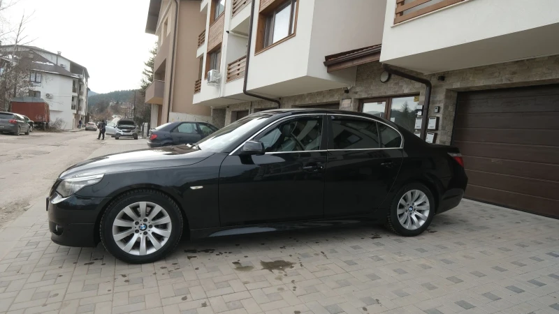 BMW 520 Facelift, снимка 5 - Автомобили и джипове - 48880835