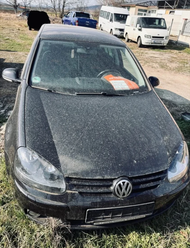 VW Golf, снимка 1 - Автомобили и джипове - 49221693