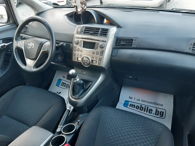 Toyota Verso, снимка 12 - Автомобили и джипове - 49274221