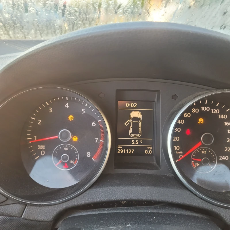 VW Golf 1.6i /102k.c, снимка 10 - Автомобили и джипове - 51948960