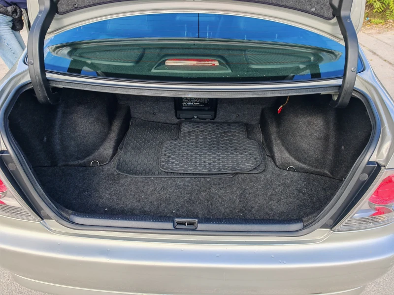 Lexus IS 200, снимка 7 - Автомобили и джипове - 52486240