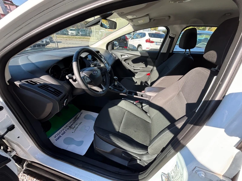 Ford Focus 1.5 TDCI , снимка 9 - Автомобили и джипове - 52105529