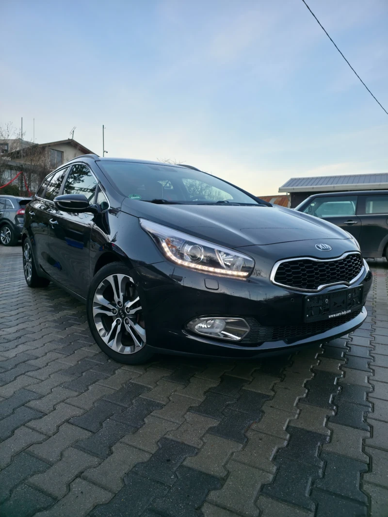 Kia Ceed 1.6 GDI Avtomat, снимка 4 - Автомобили и джипове - 52552076