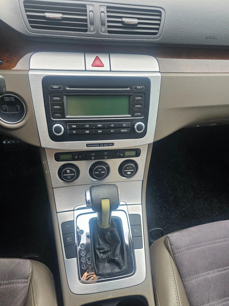 VW Passat Фейслифт, снимка 12 - Автомобили и джипове - 53294068