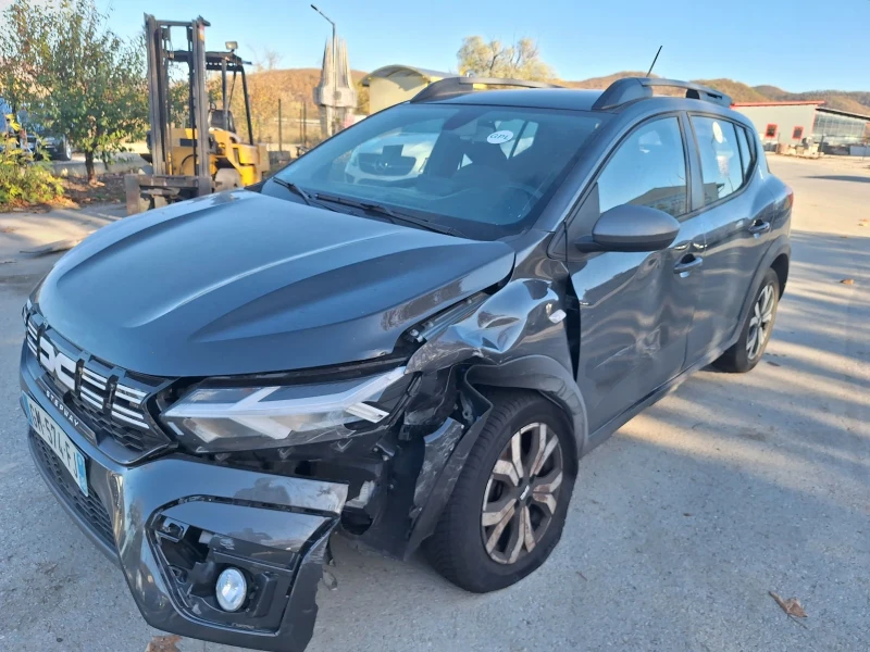 Dacia Sandero 1.0 eco-gpl - 16500 лв. / 8436.32 € - 20330903 1
