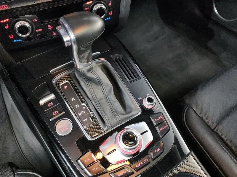 Audi A5 2.0 ТDI Quattro Dynamic Sportsback 8Ta - изображение 9