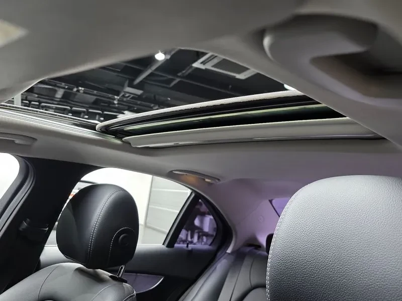 Mercedes-Benz C 200, снимка 17 - Автомобили и джипове - 53438713