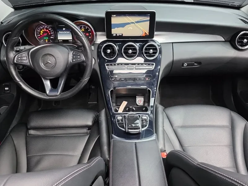 Mercedes-Benz C 200  - изображение 7