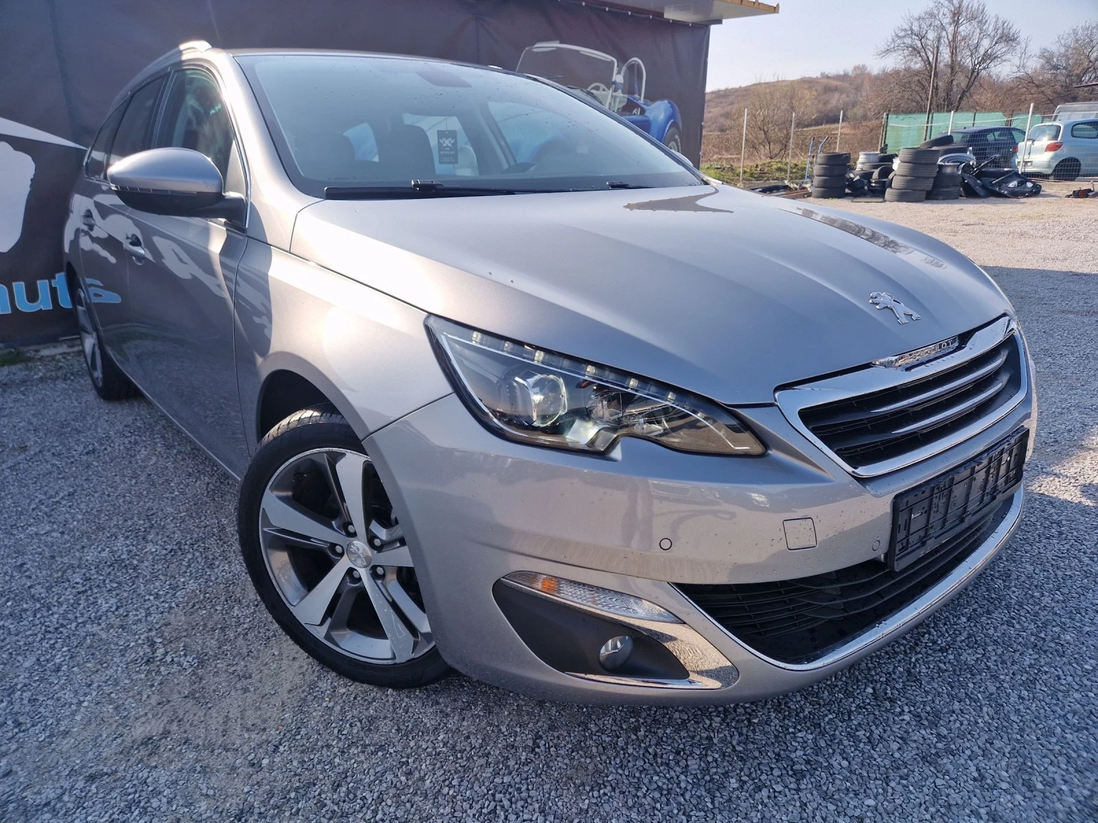 Peugeot 308 1.2Turbo Euro6 - изображение 3