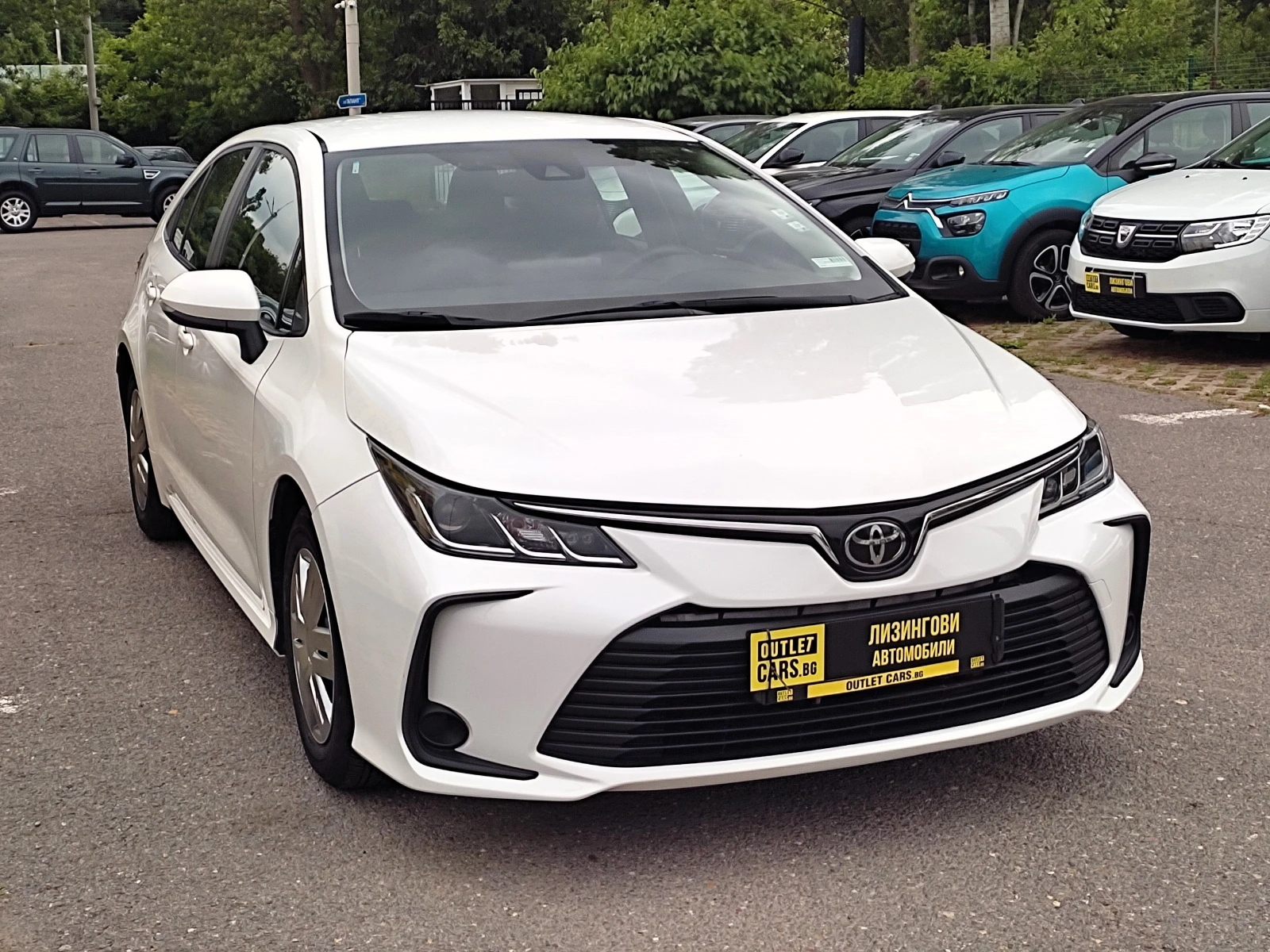 Toyota Corolla 1.5 DYNAMIC FORCE - изображение 2