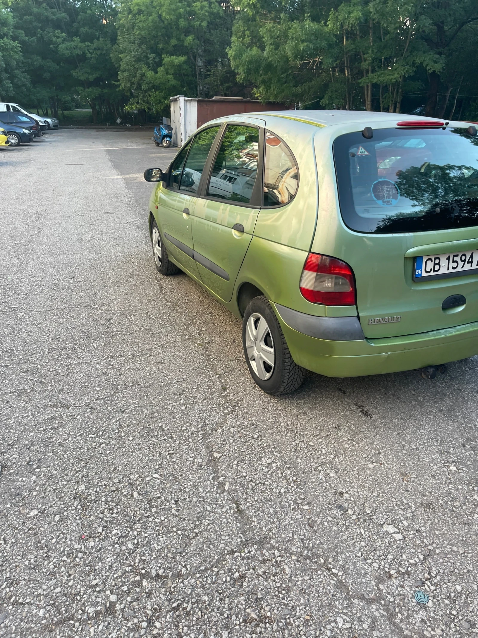 Renault Scenic Газ-бензин  - изображение 4