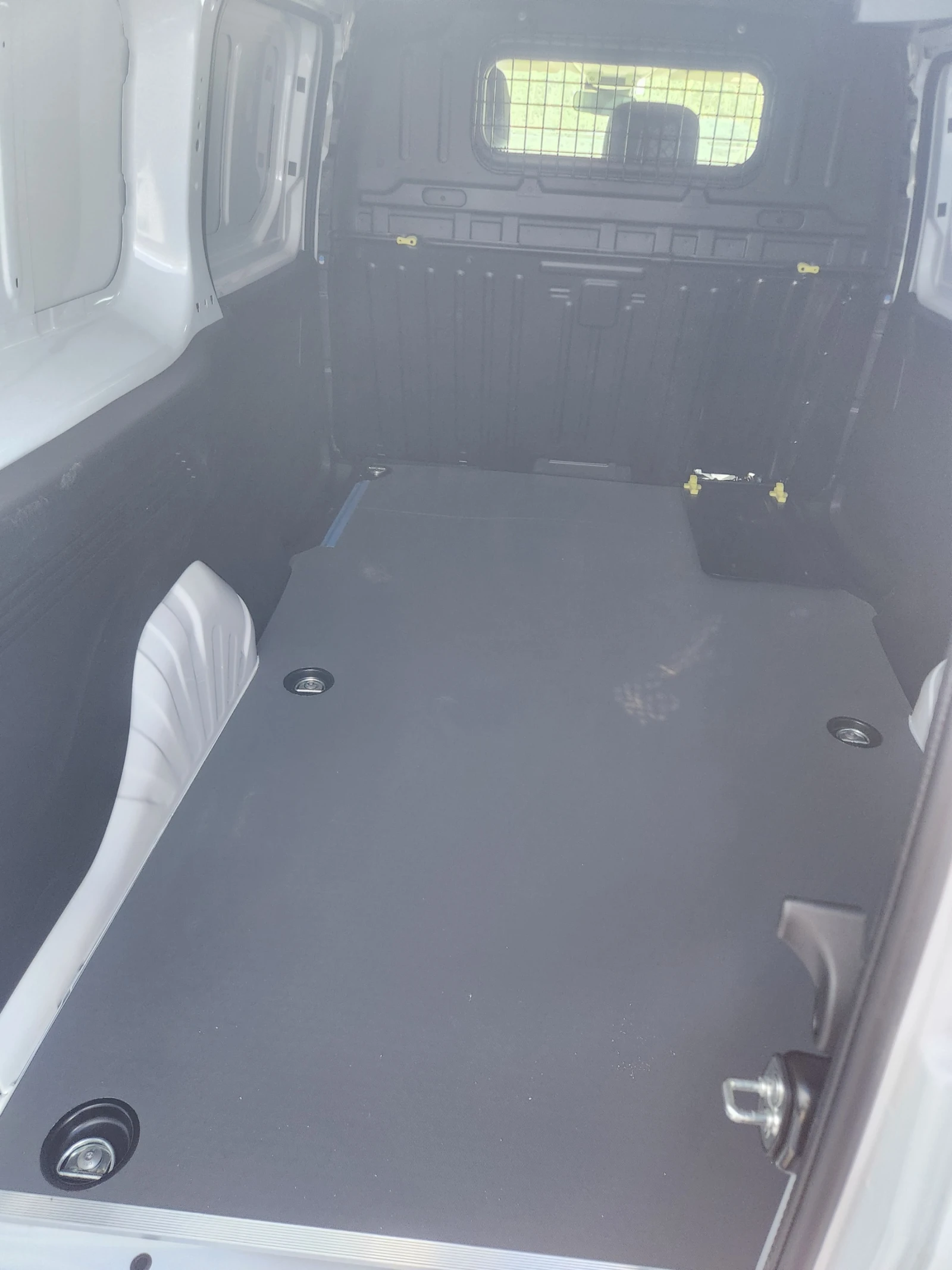 Toyota Proace City НОВО 0km L2 3METCA DIESEL PETROL - изображение 9