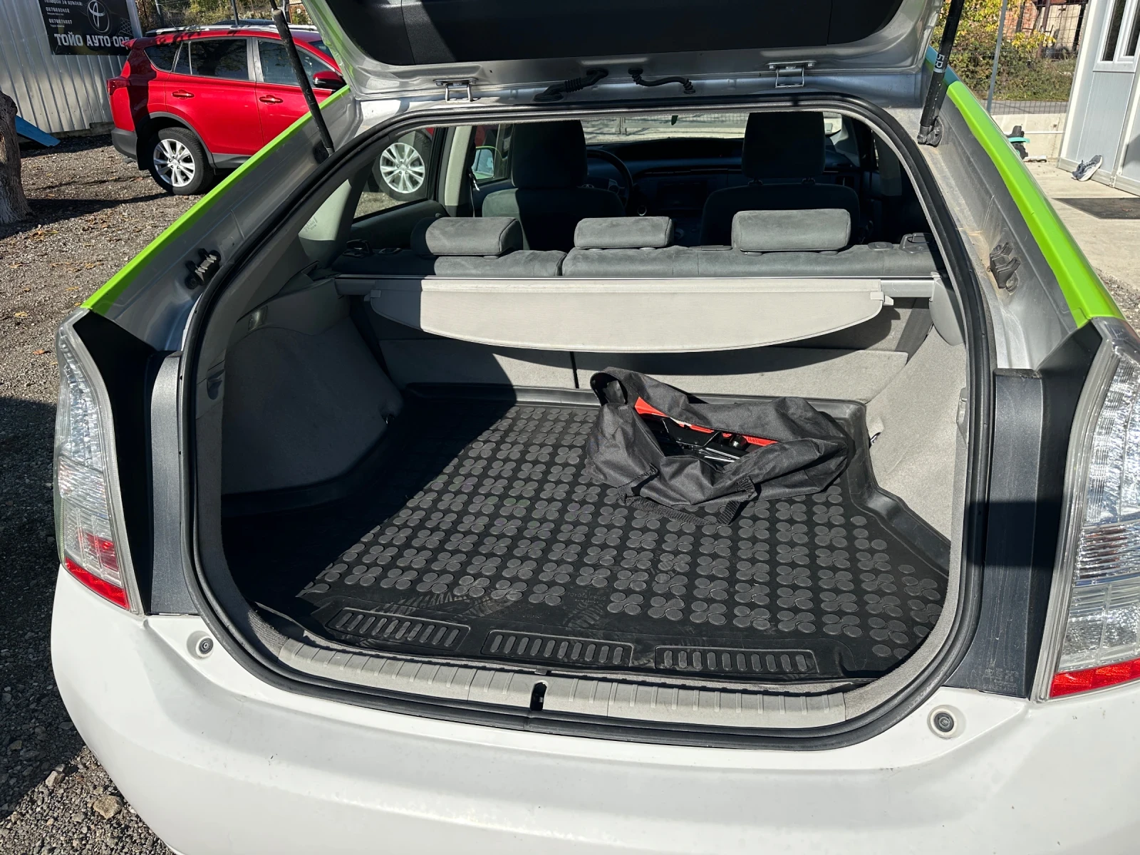 Toyota Prius 1.8 hybrid 136�� �� �����! | Mobile.bg � ����������� 10