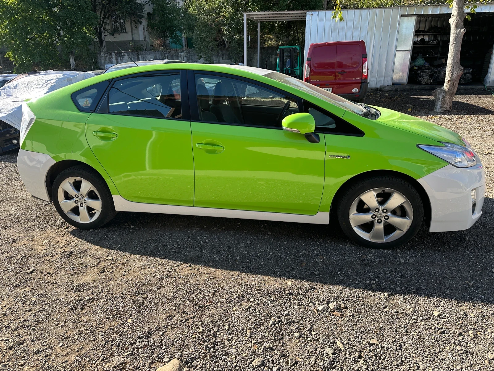 Toyota Prius 1.8 hybrid 136�� �� �����! | Mobile.bg � ����������� 4