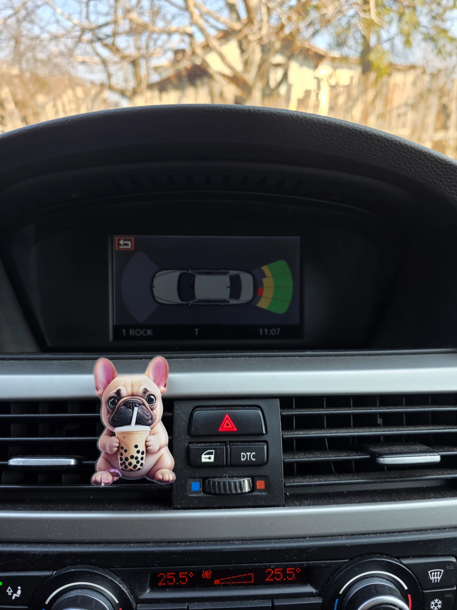 BMW 320    - изображение 10