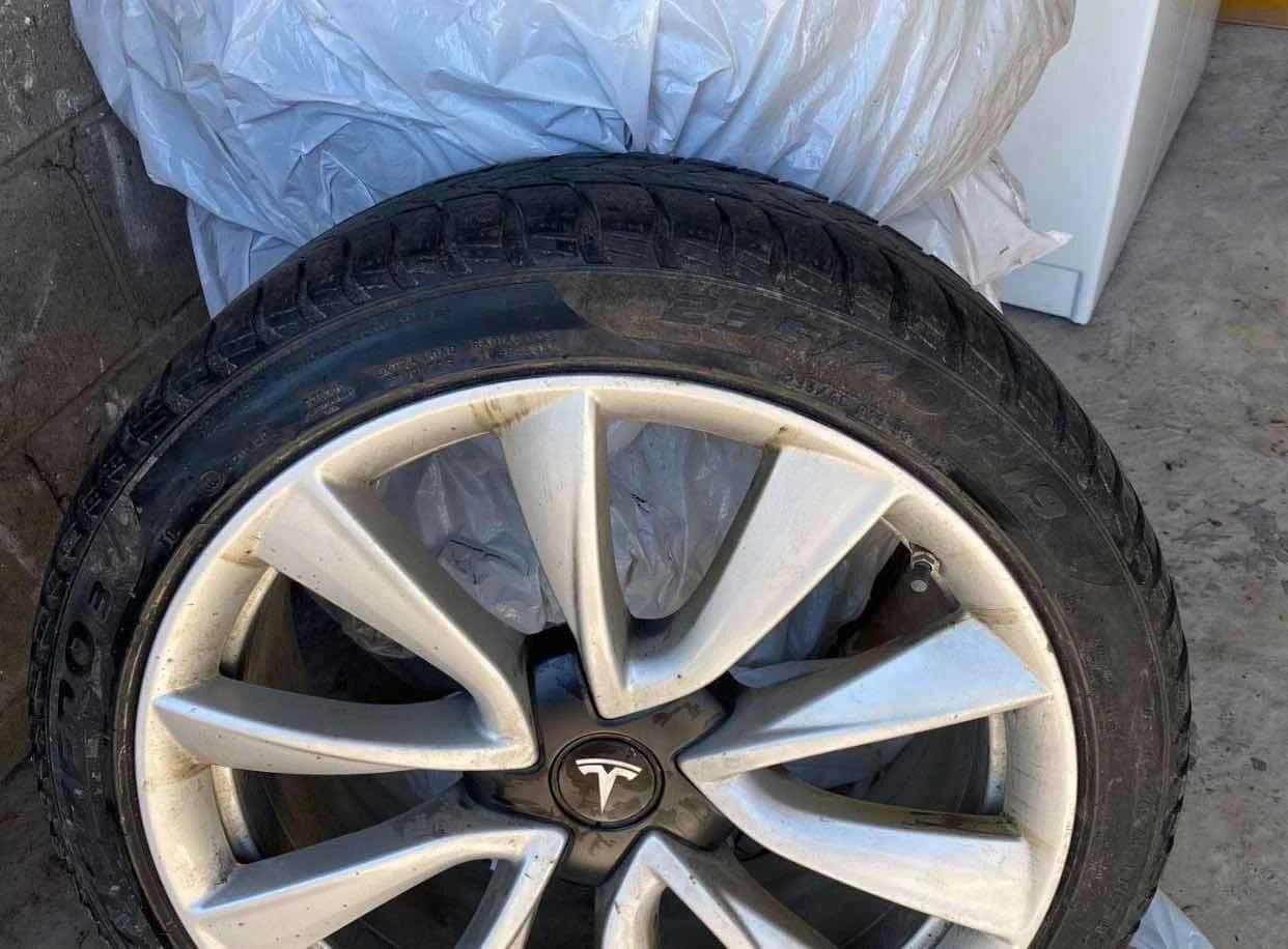 Tesla Model 3 AWD/CARFAX/ФИНАНСИРАНЕ, снимка 10 - Автомобили и джипове - 54884162