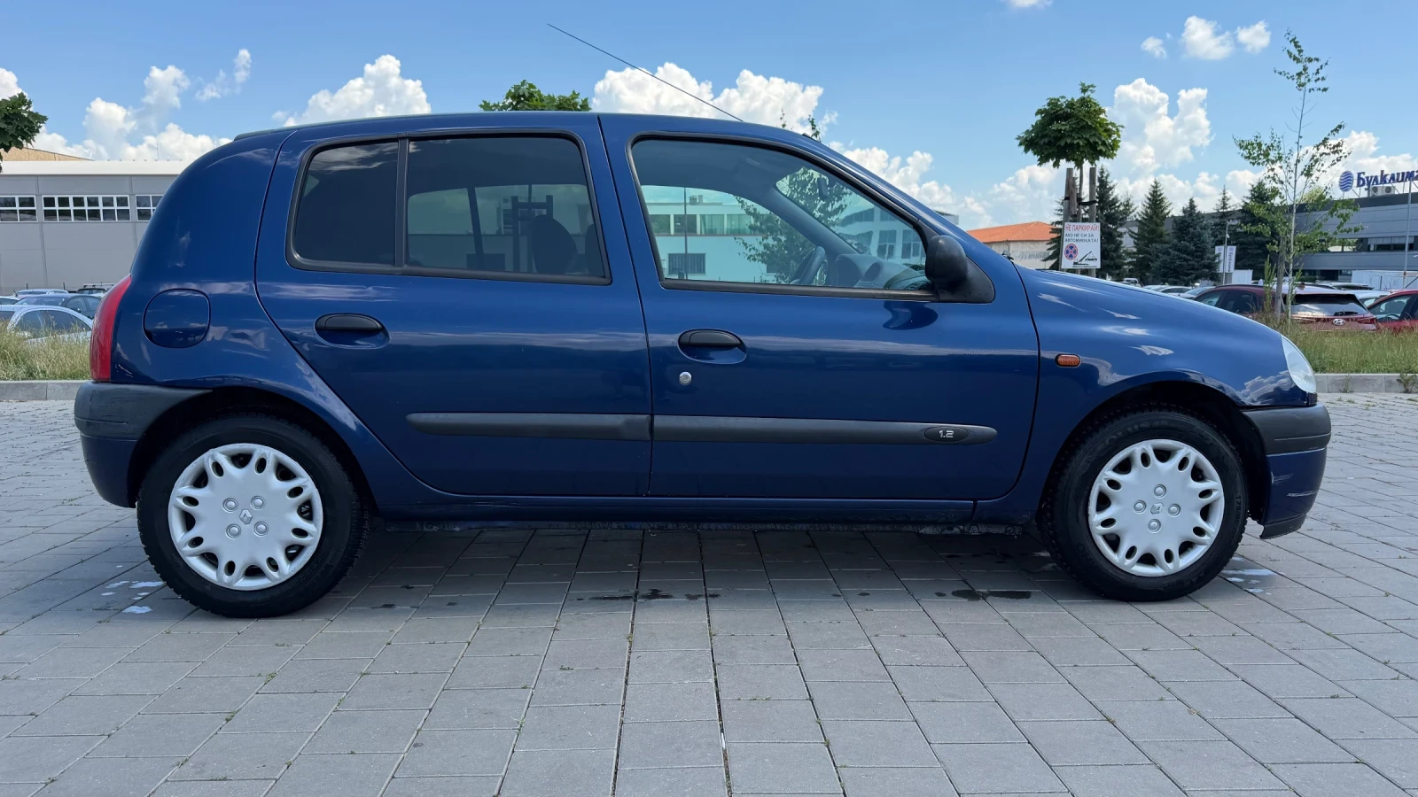 Renault Clio, снимка 2 - Автомобили и джипове - 54892238
