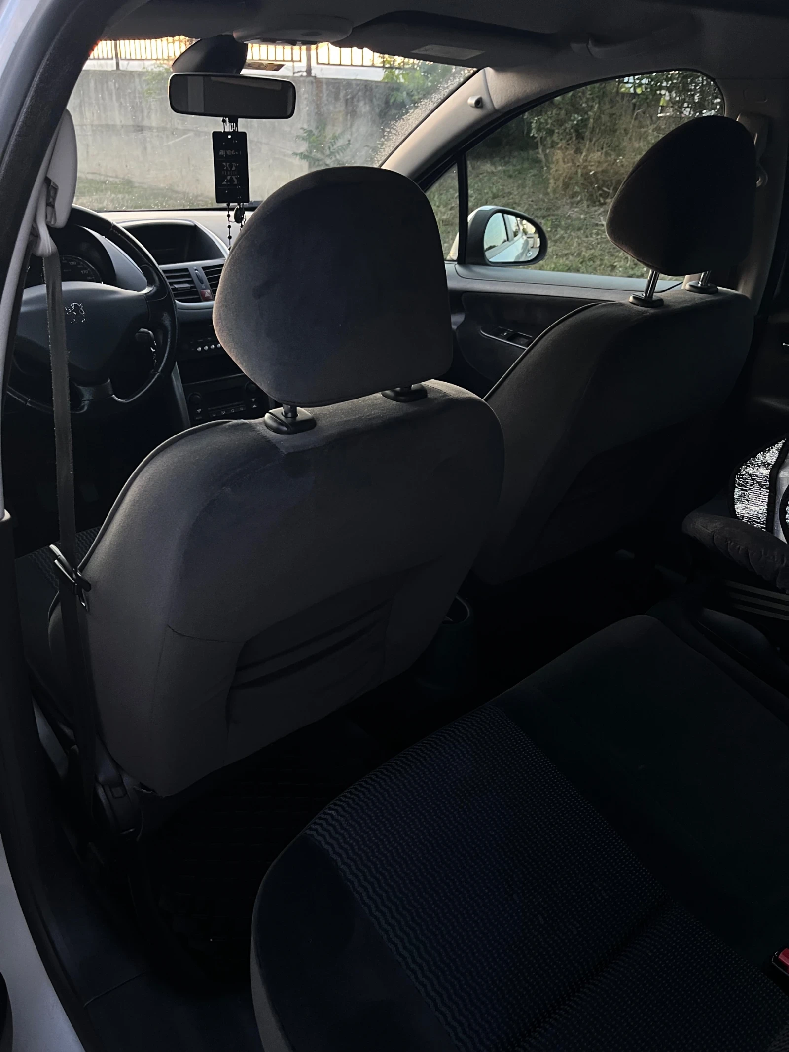 Peugeot 207 1.6HDI - на реални километри, снимка 11 - Автомобили и джипове - 55218723