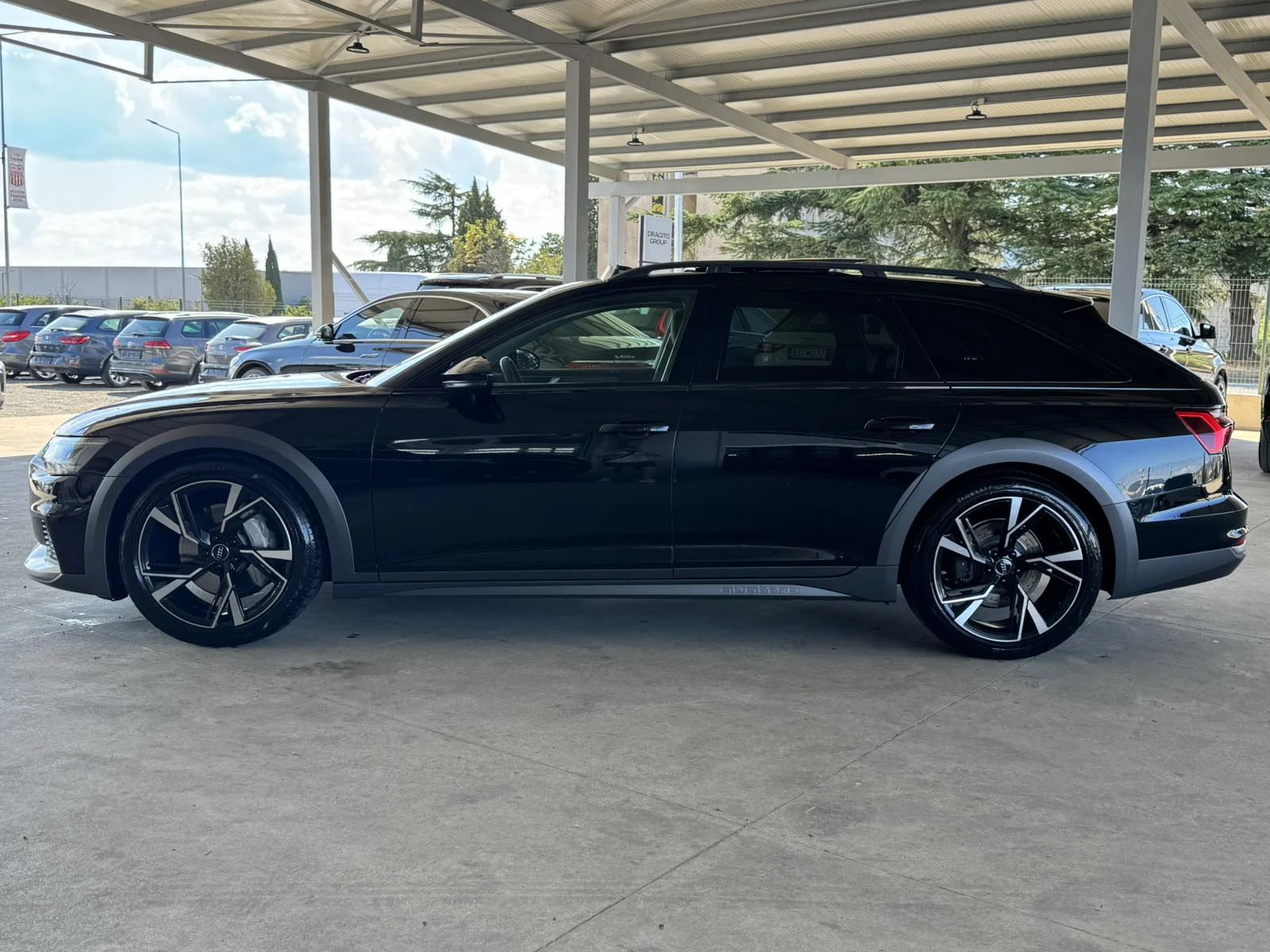 Audi A6 Allroad 50 TDI* 286ps* quattro* КОЖА* НАВИ* ПАНОРАМА, снимка 2 - Автомобили и джипове - 55279581