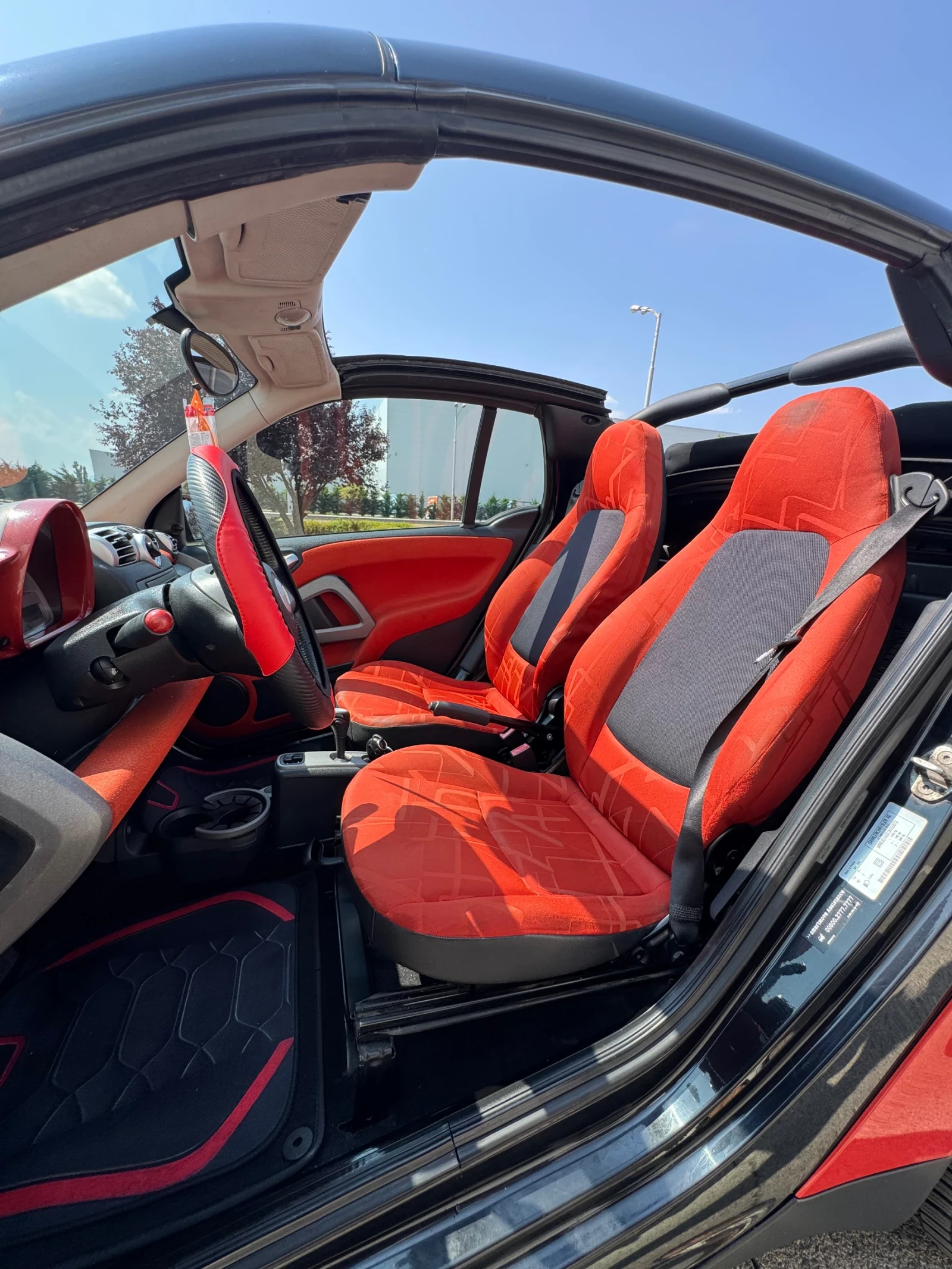 Smart Fortwo Cabrio Автоматик 800cdi 92 000km, снимка 13 - Автомобили и джипове - 55611629