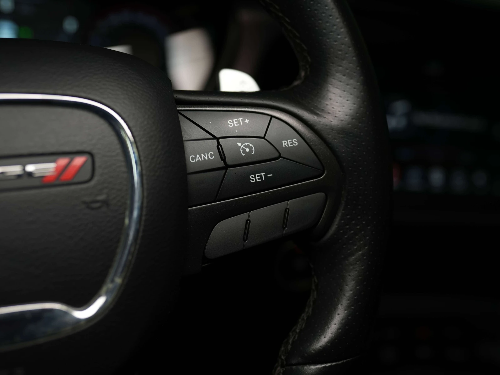 Dodge Challenger R/T | ALPINE / Кожа / ЦЕНА до БГ, снимка 13 - Автомобили и джипове - 55675805