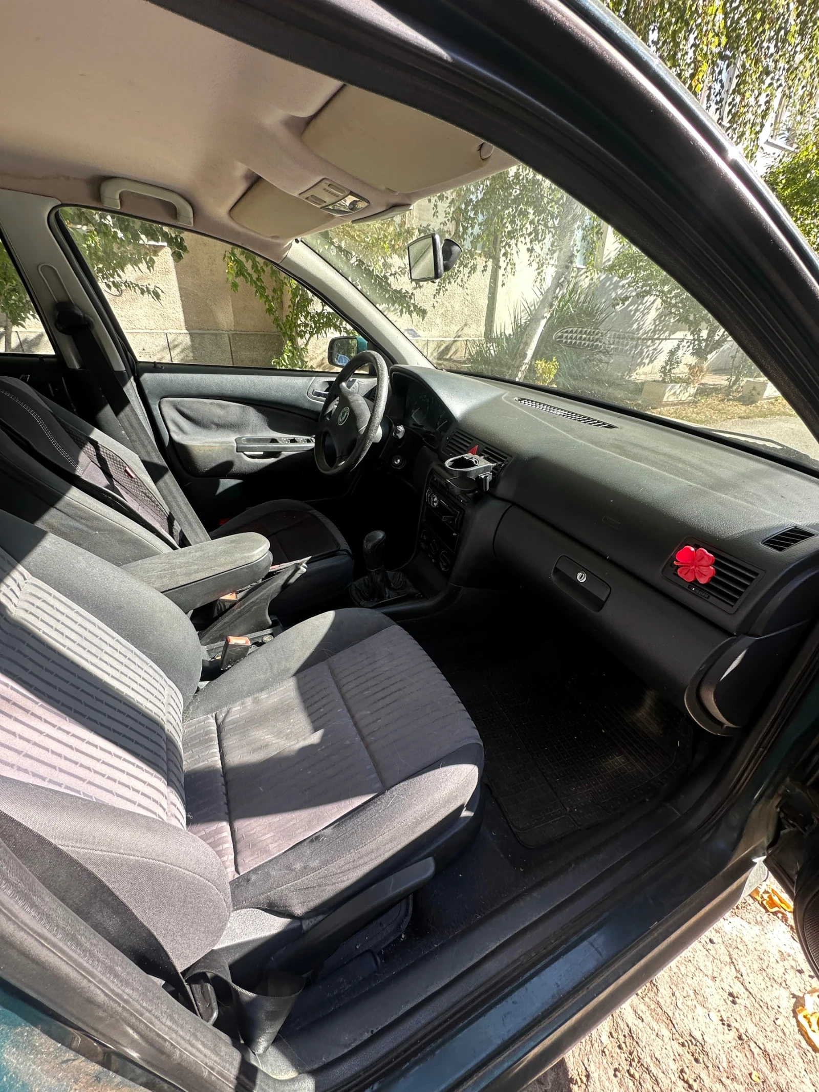 Skoda Octavia, снимка 6 - Автомобили и джипове - 56324728