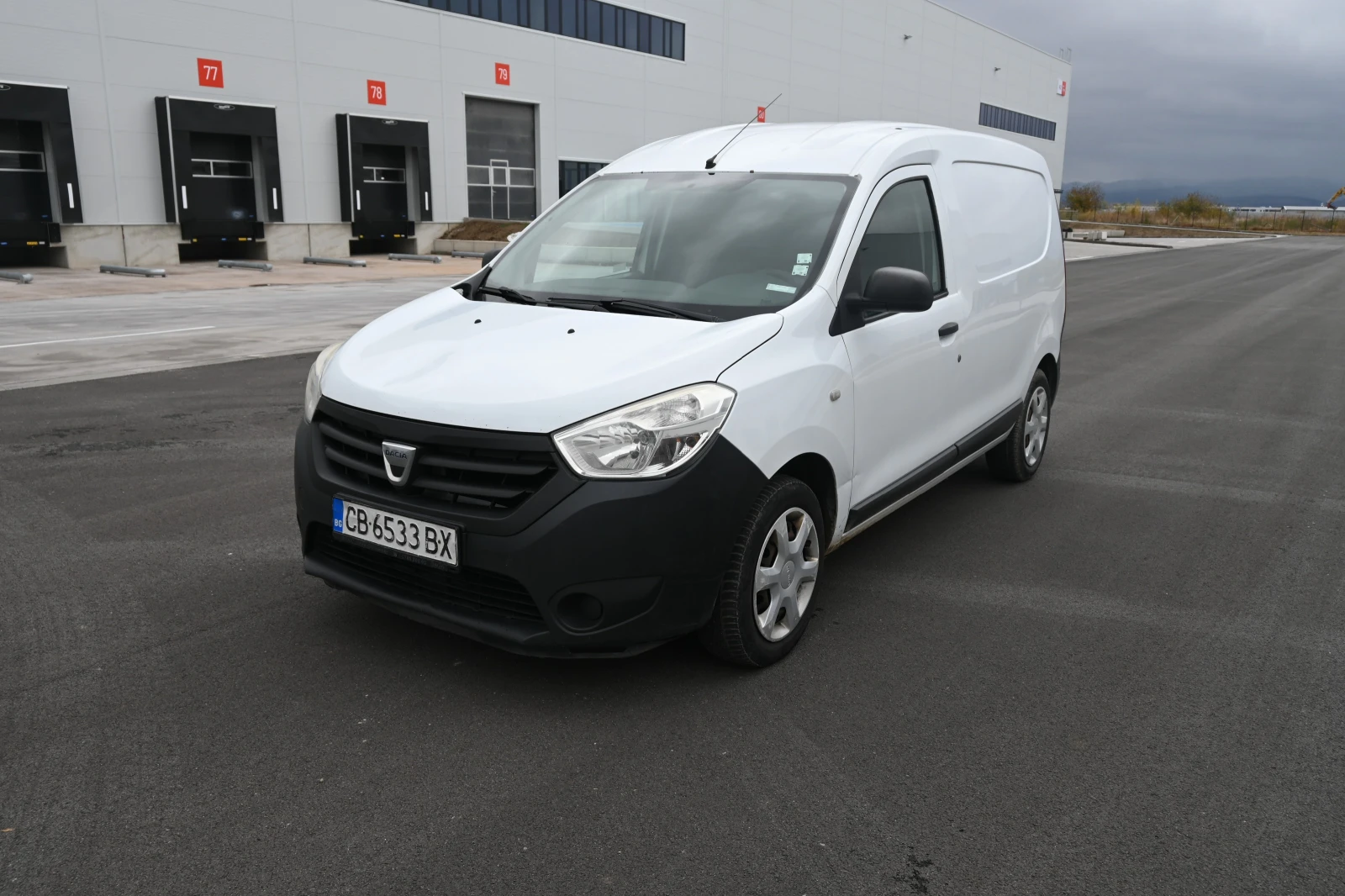 Dacia Dokker 1.5 dCi, снимка 2 - Автомобили и джипове - 56506740